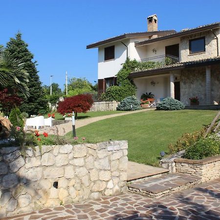 Villa Nicolai Tra Mare E Montagna Lettomanoppello Exteriér fotografie